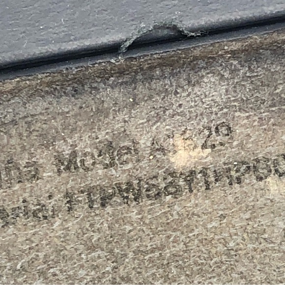 Apple 10.5 iPad Smart Keyboard Folio IPad Pro 0251 - Picture 12 of 16